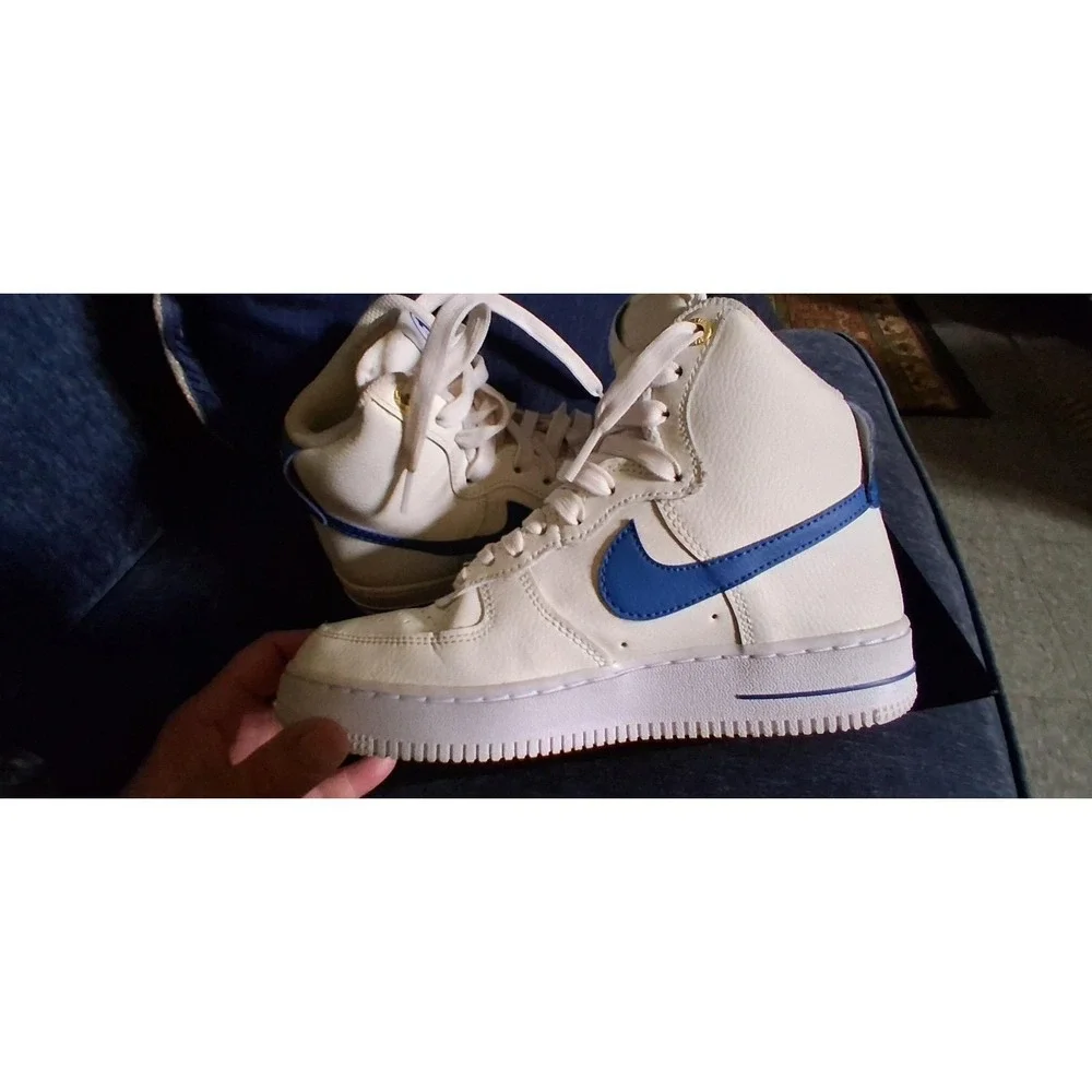 Nike Air Force 1 High Tops Limited Edition Size 6 Women's